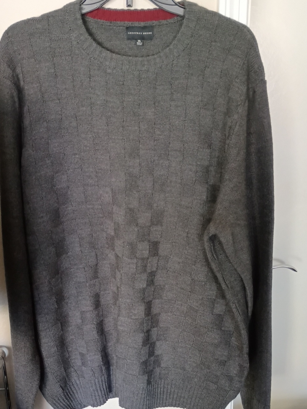 Geoffrey Beene Men's Crewneck Sweater in Gray with Subtle Check Texture